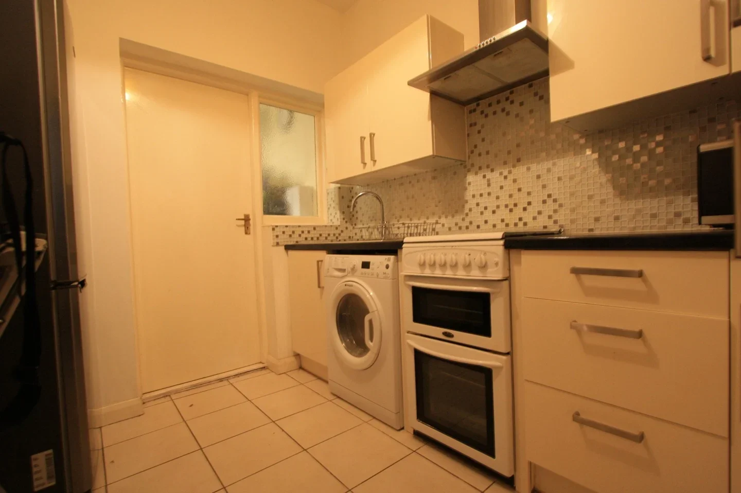 Flat Kingston Road in Greater London