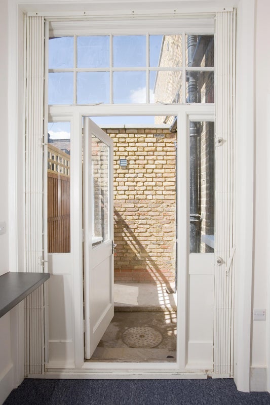 Room Shinfield Street in Greater London