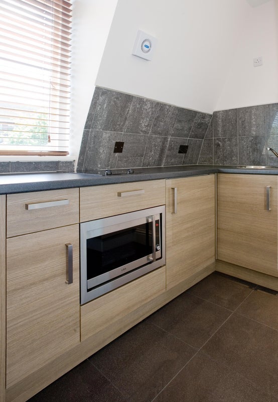 Room Shinfield Street in Greater London