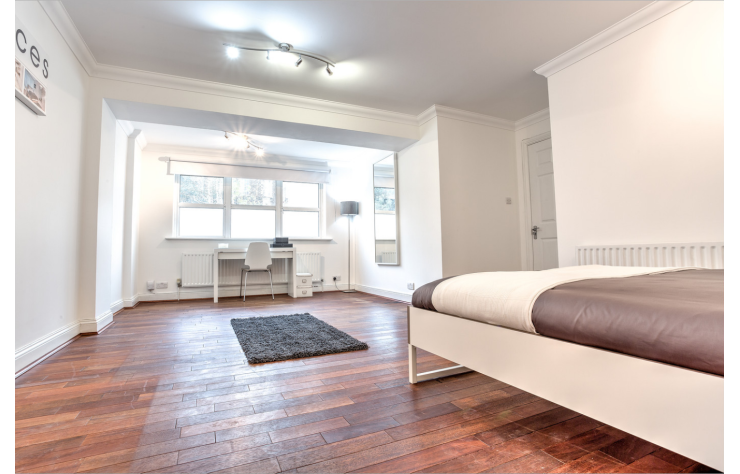 Flat Montford Place in Greater London