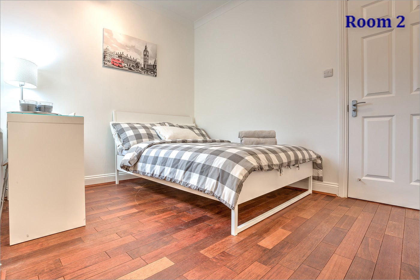 Flat Montford Place in Greater London