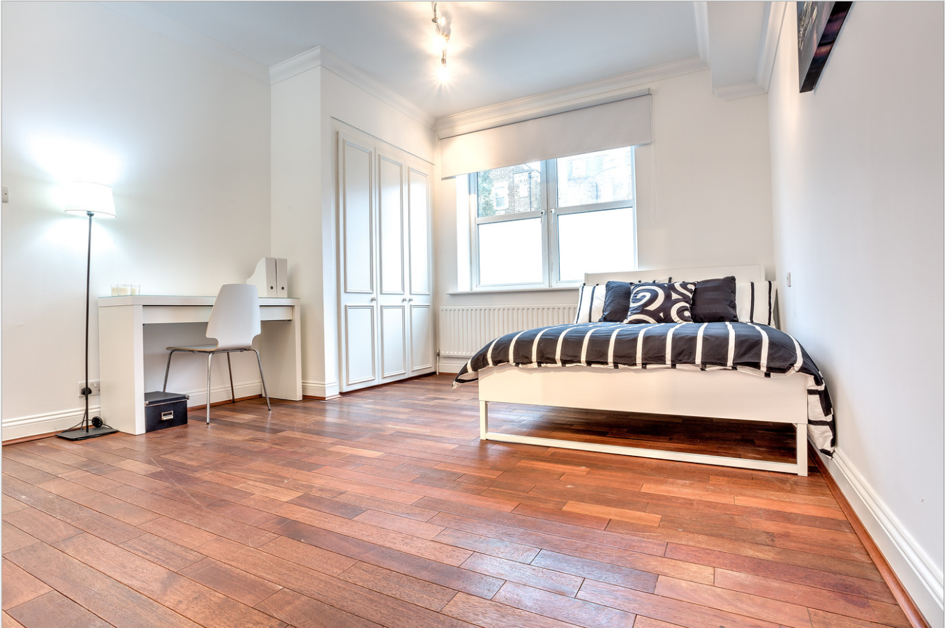 Flat Montford Place in Greater London