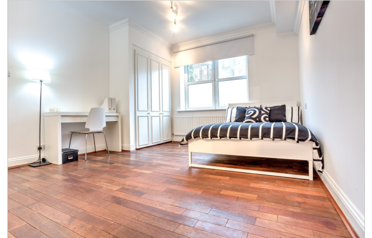 Flat Montford Place in Greater London