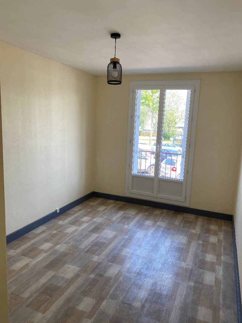 Chambre Rue Desaix à Rennes