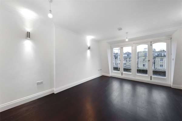 Flat Hans Road in Greater London