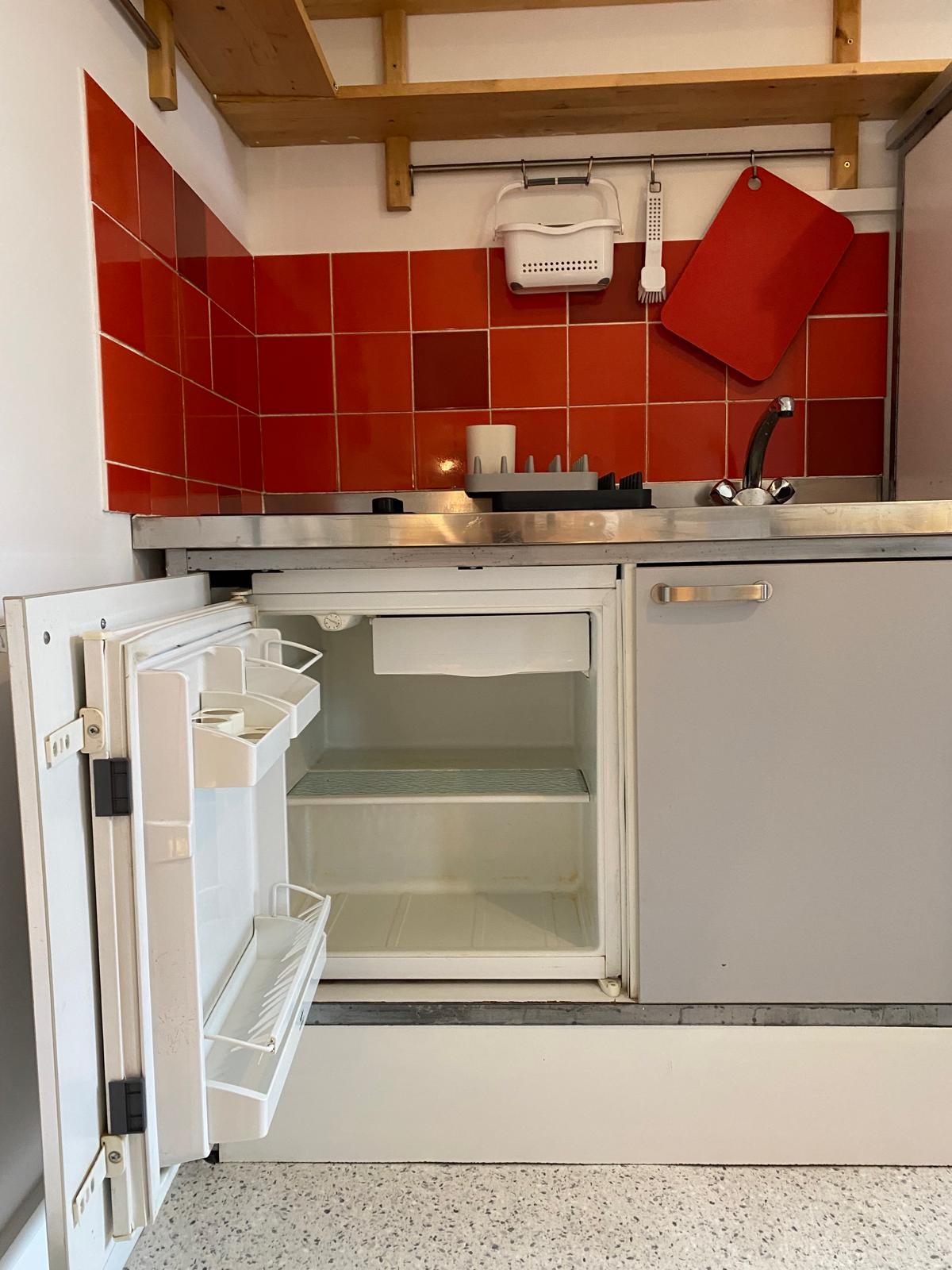 Room Glengarry Road in Greater London