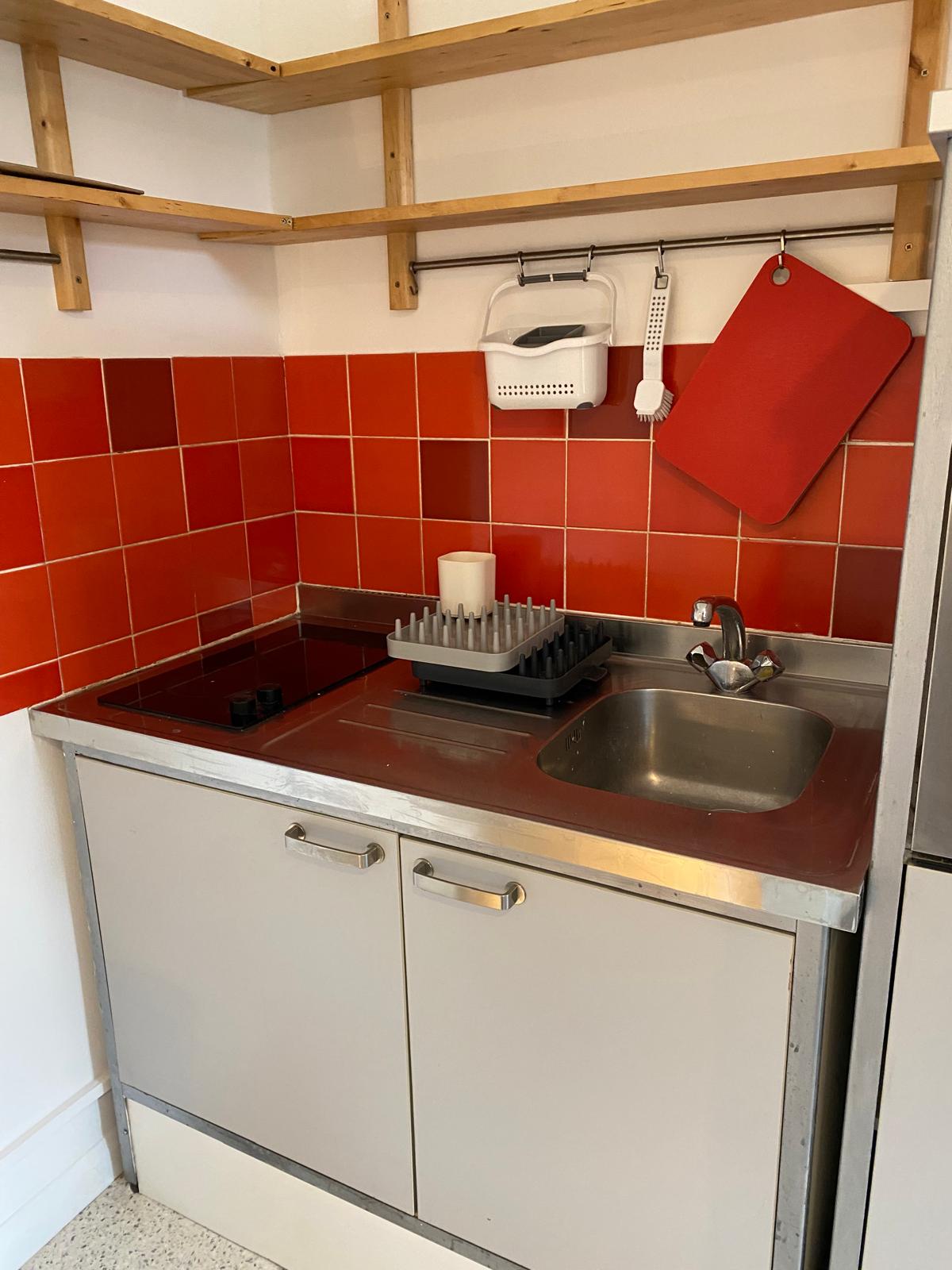 Room Glengarry Road in Greater London
