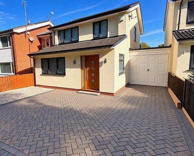 House Altrincham Road in Wilmslow