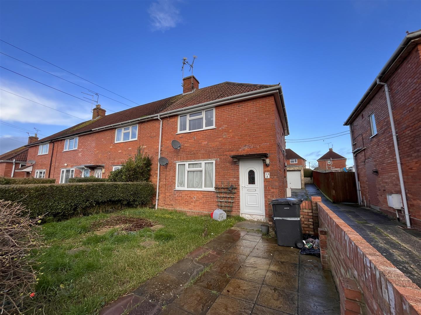 Flat Fielding Road in Yeovil