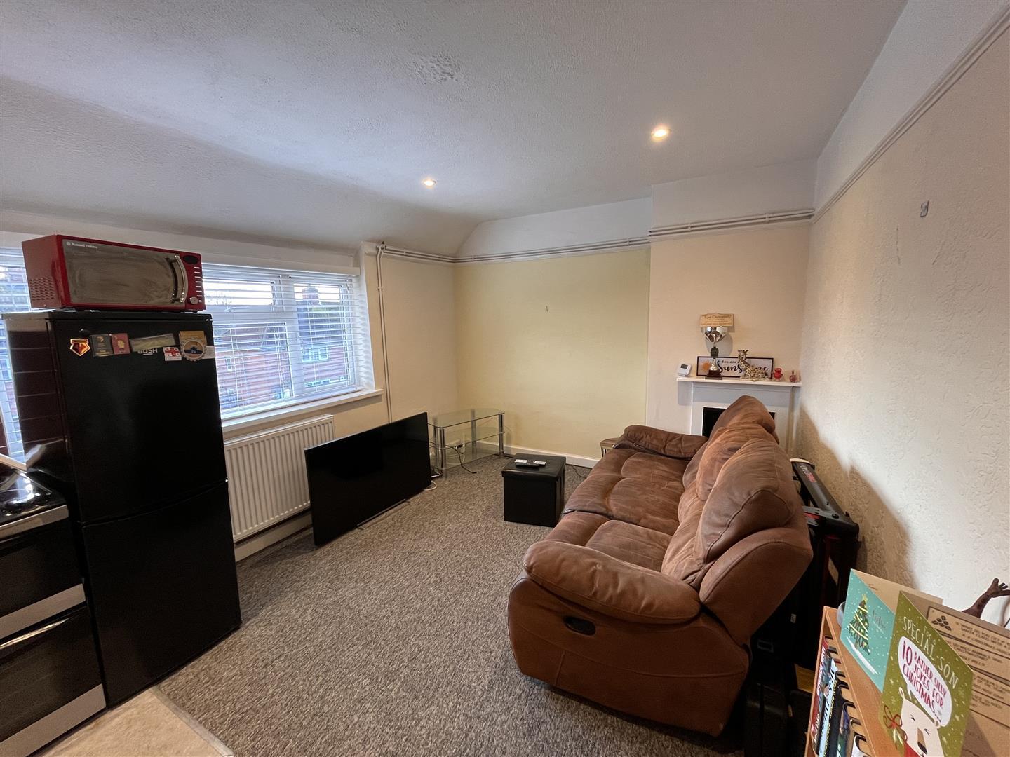 Flat Fielding Road in Yeovil