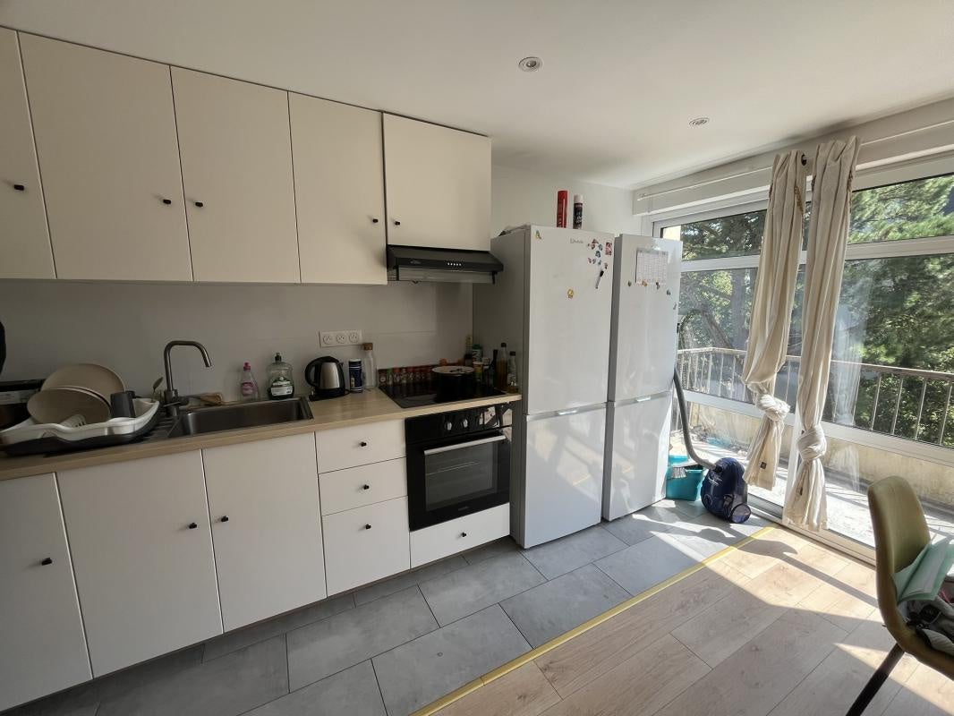Room Rue Larrey in Angers