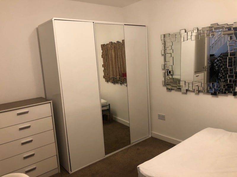 Room Canterbury Crescent in Greater London