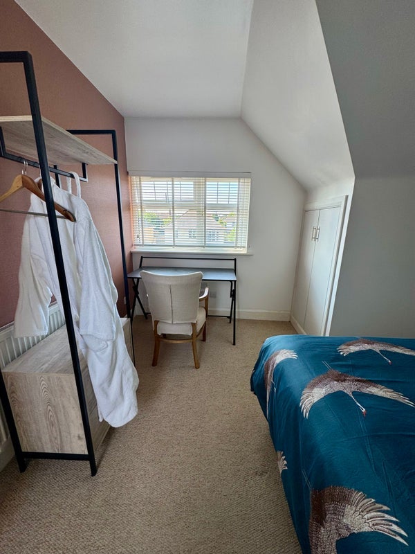 Room Albemarle Road in Bournemouth
