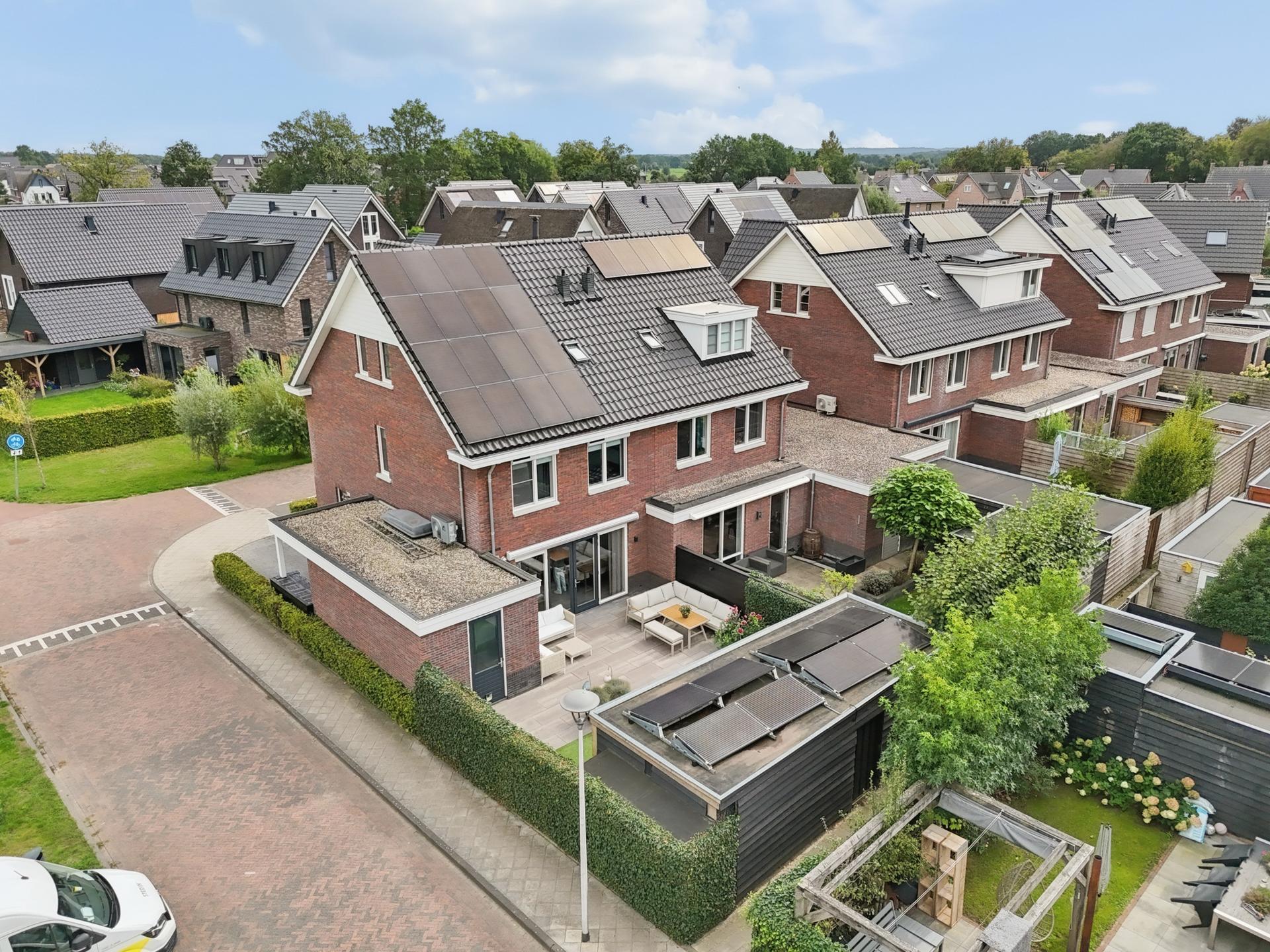 Hoekwoning te koop: Gouden Regen 50, Woudenberg