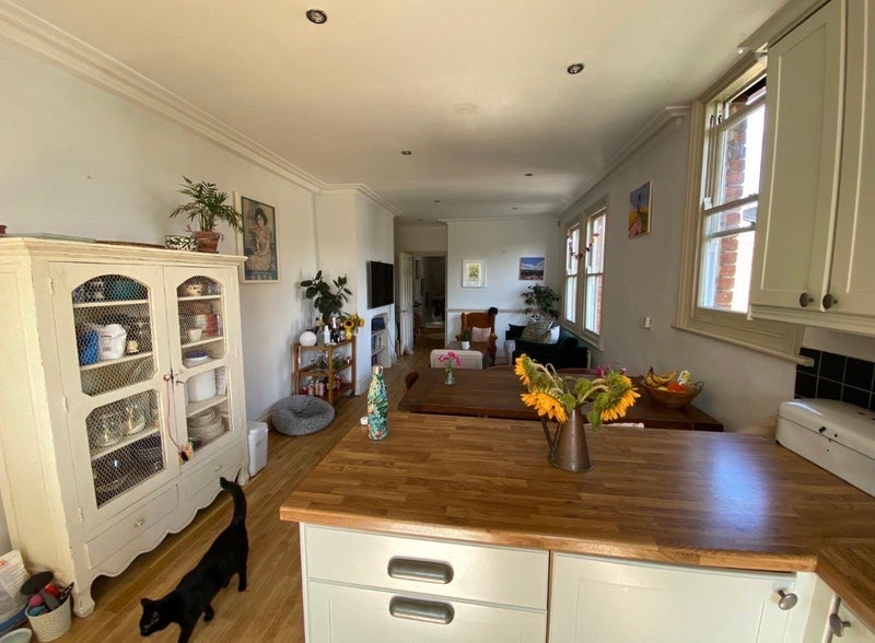 Room Cavendish Road in Greater London