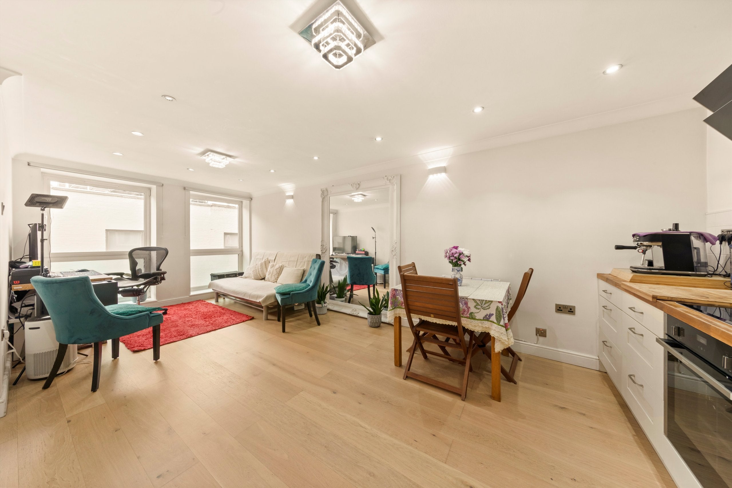 Flat Regency Street in City of Westminster