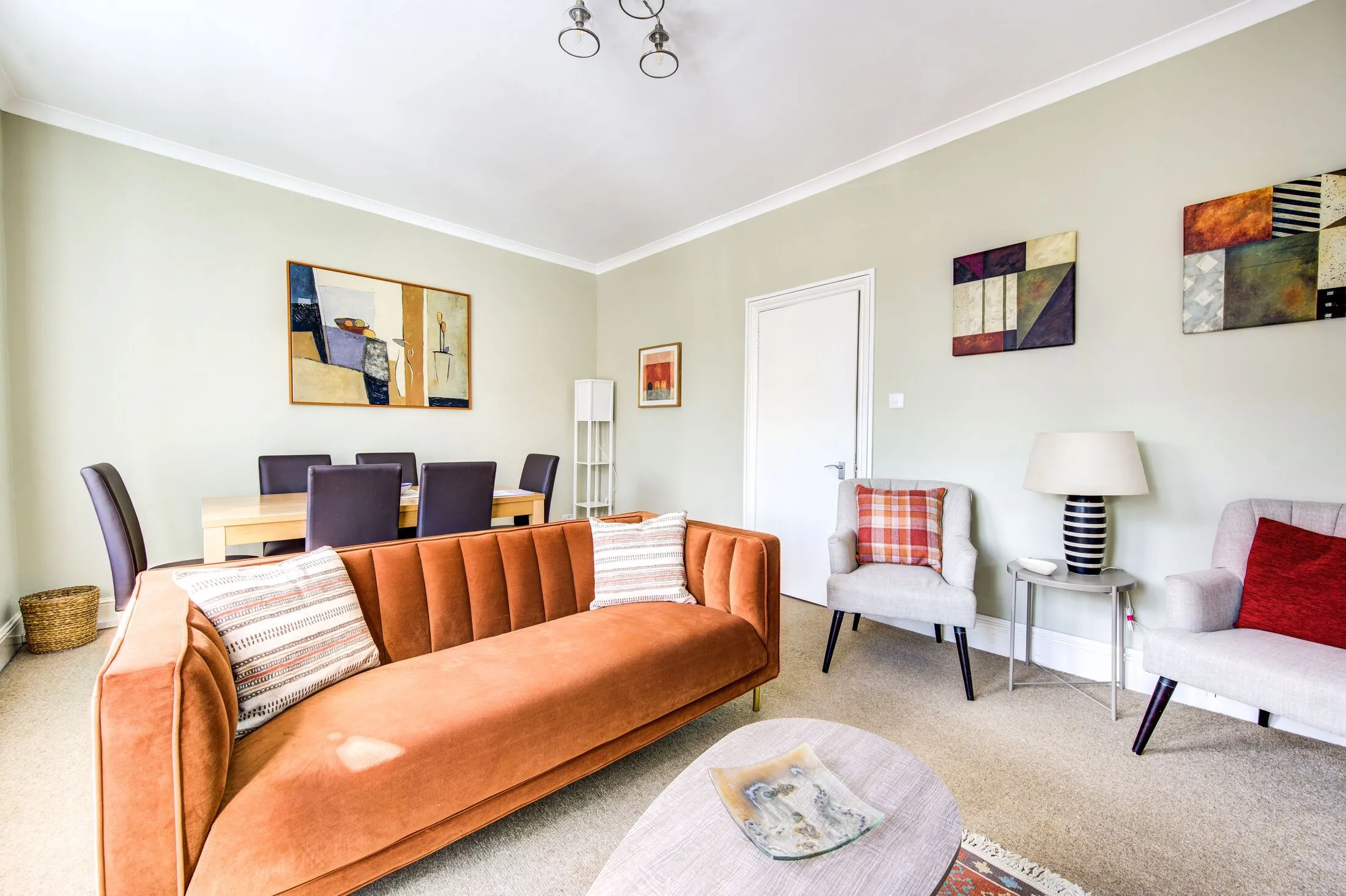 Flat Fulham Palace Road in Greater London