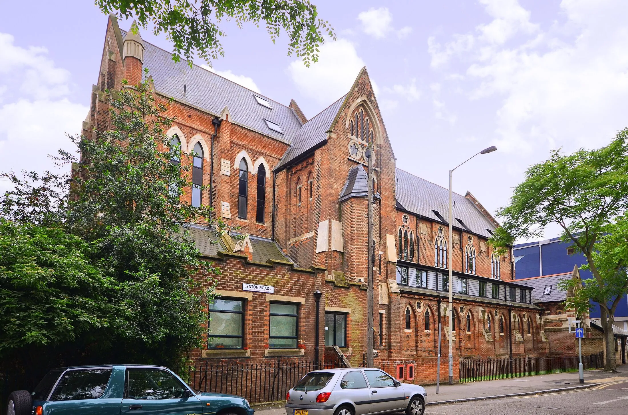 Flat Abercorn Way in Greater London