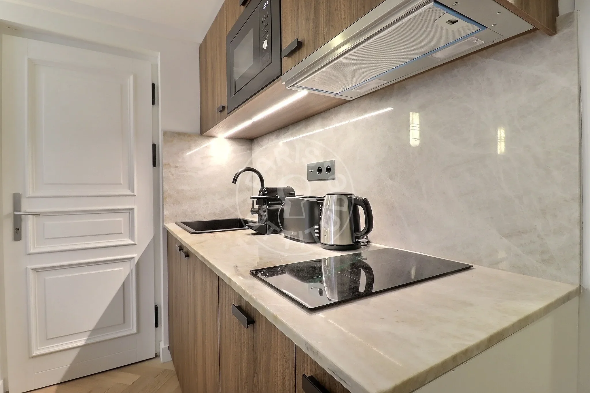 Appartement Rue de Savoie à Paris