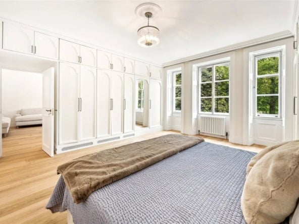 Flat Kensington Gore in City of Westminster