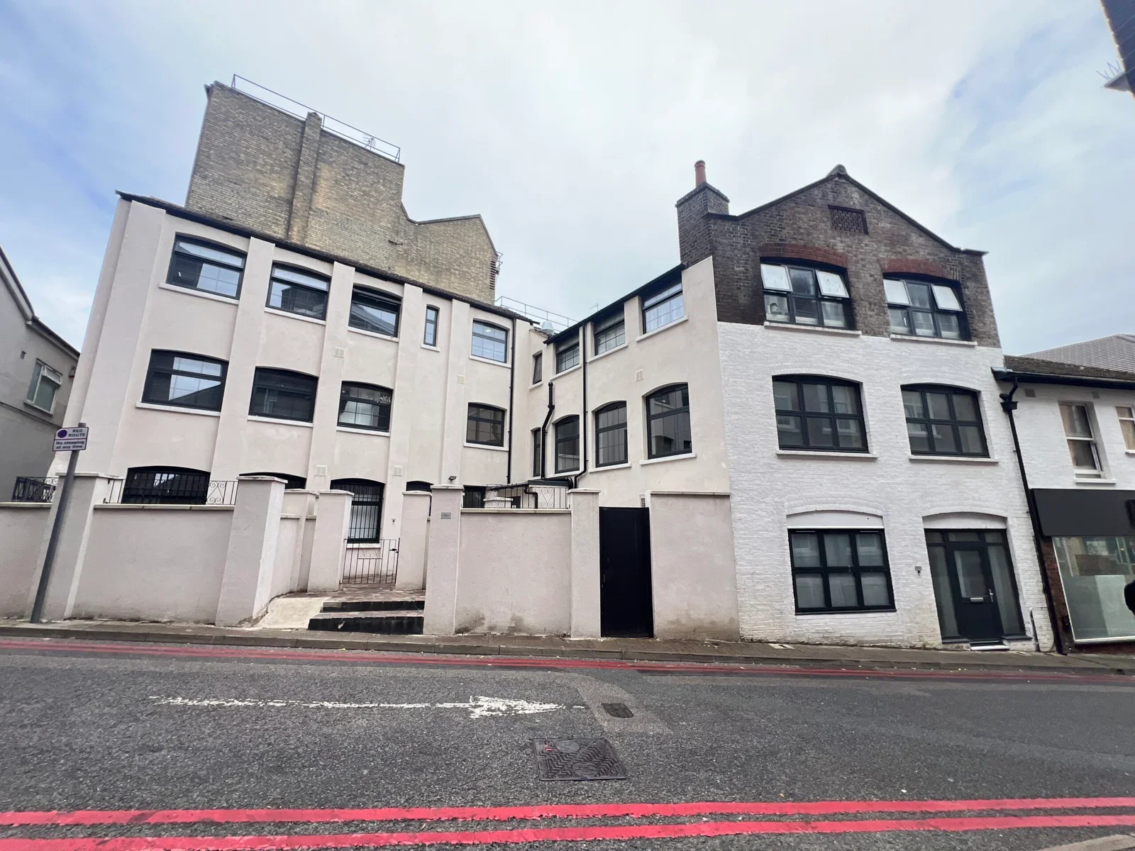 Flat Dunstable Place in Luton