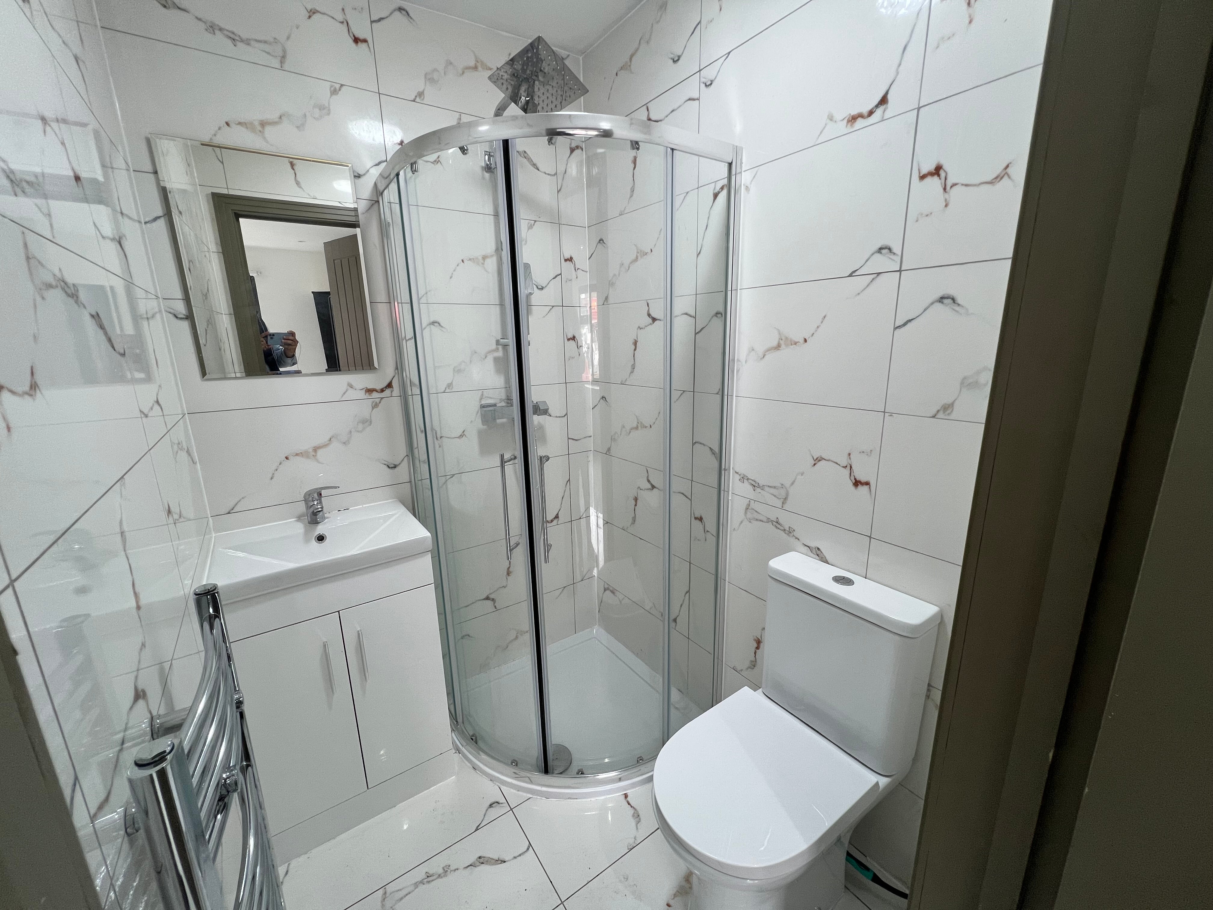 Room Norwood Road in Greater London