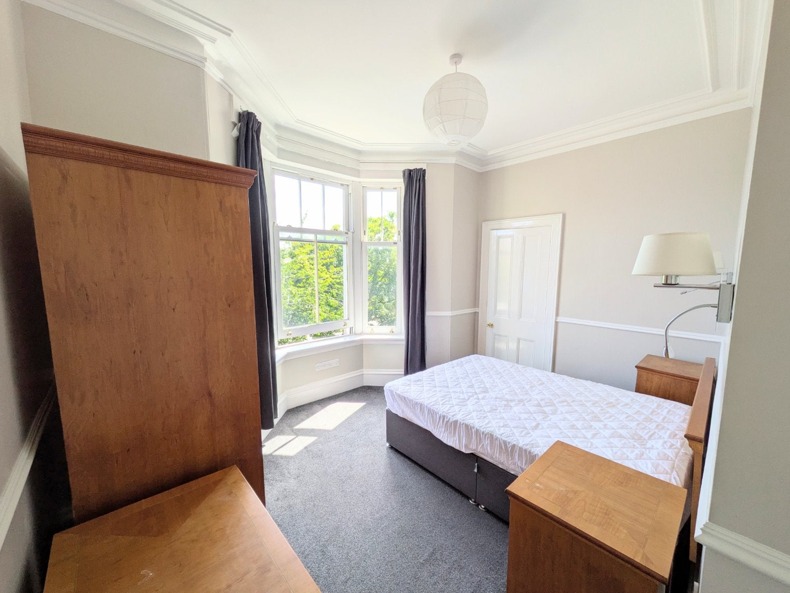 Flat Whitehall Place in Aberdeen City