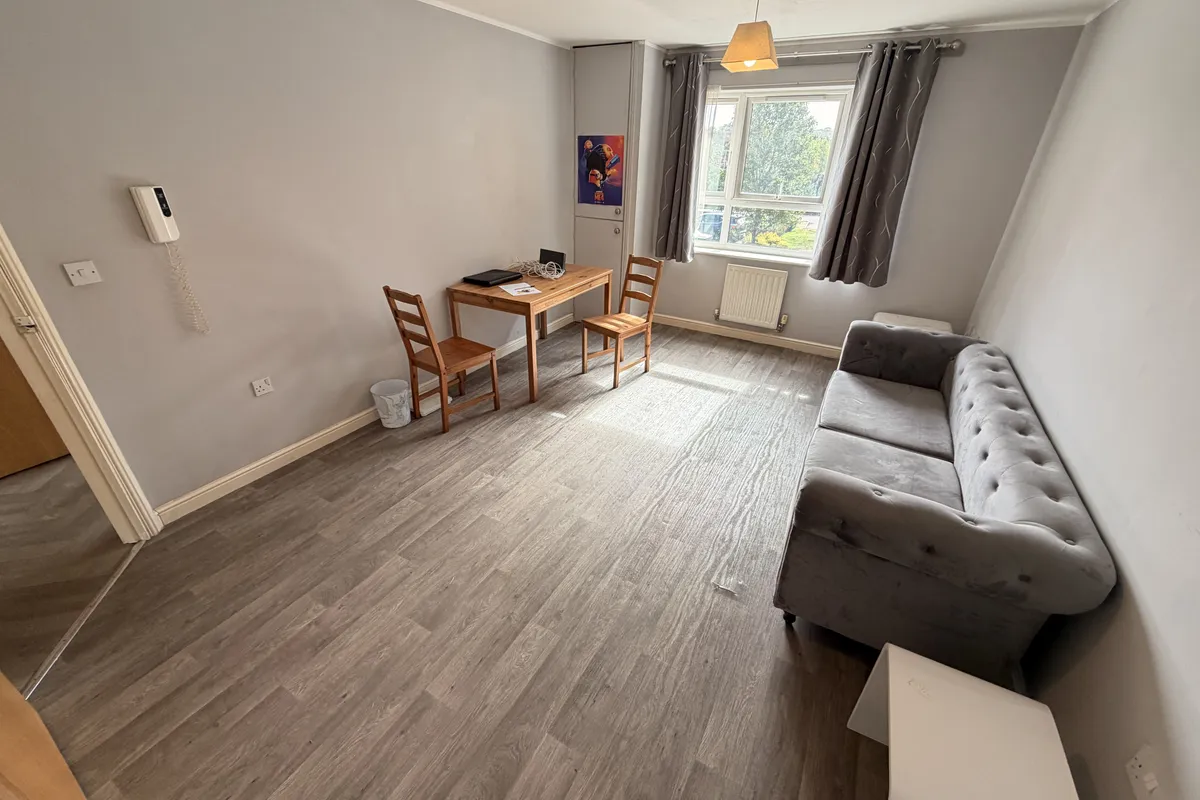 Flat Old Towcester Road in Far Cotton
