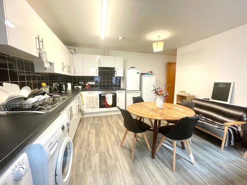 Room Baldwin Street in Bristol