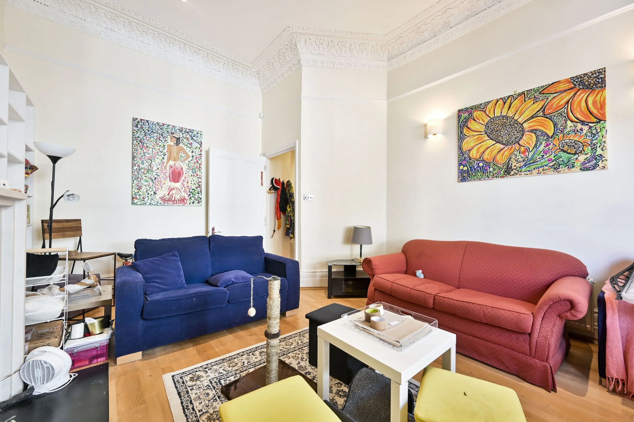 Flat Warwick Road in Greater London