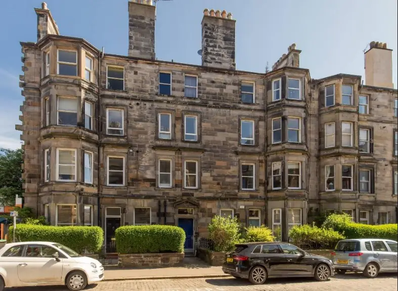 Flat Royston Terrace in City of Edinburgh