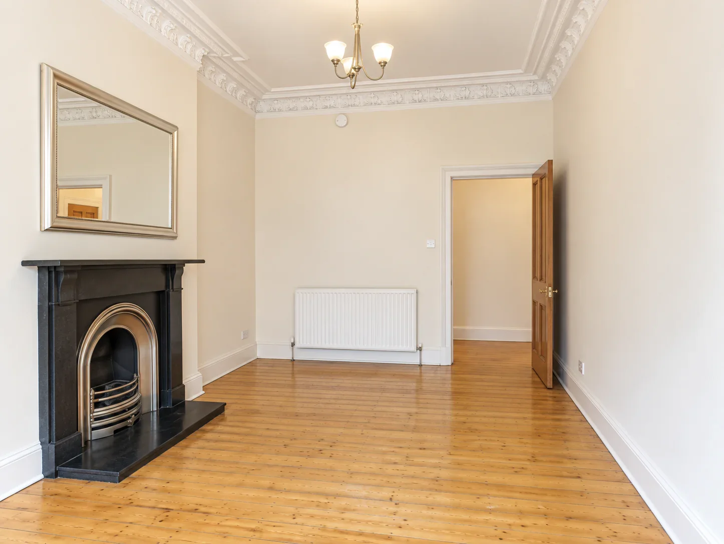 Flat Royston Terrace in City of Edinburgh