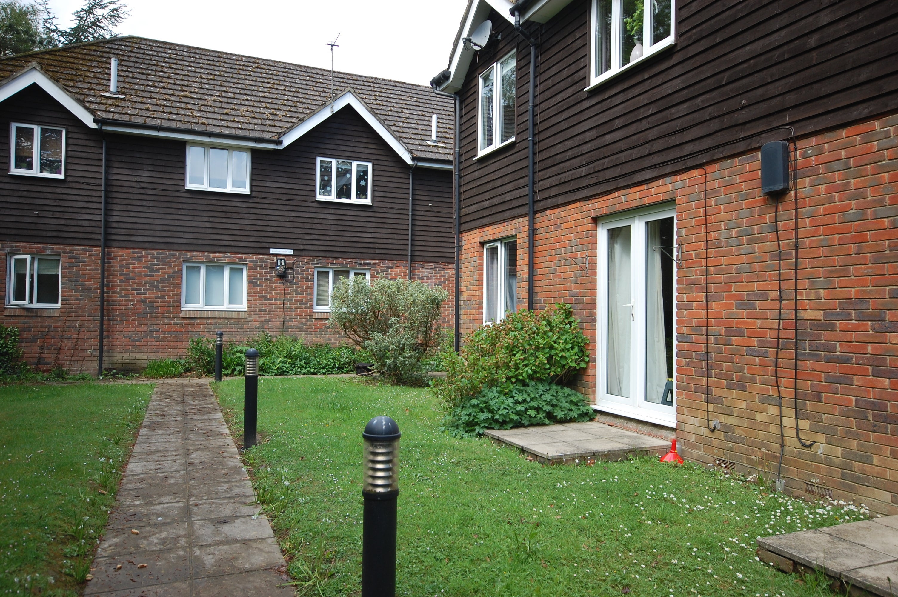 Flat Westmoreland Court in Wealden