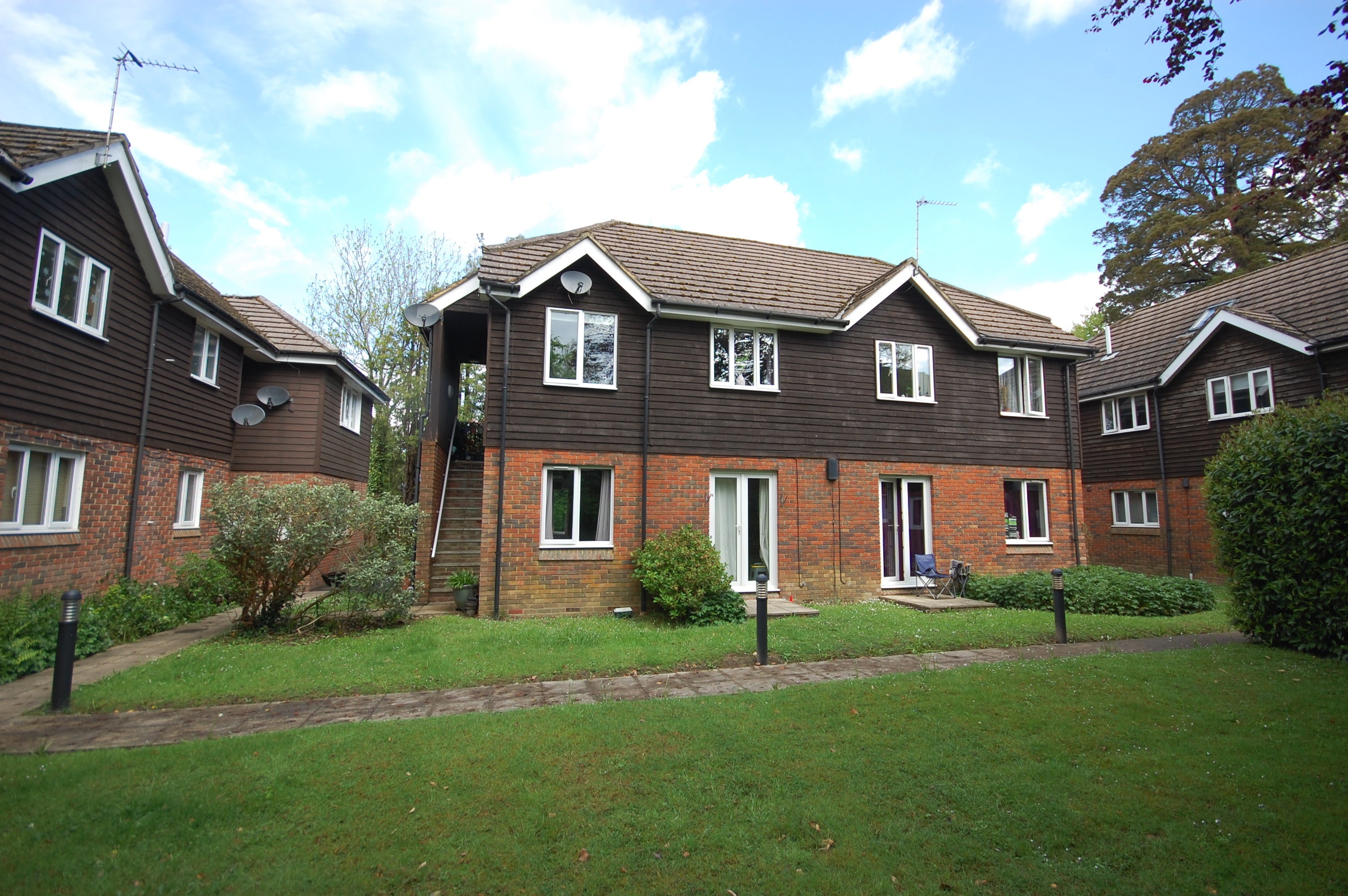 Flat Westmoreland Court in Wealden