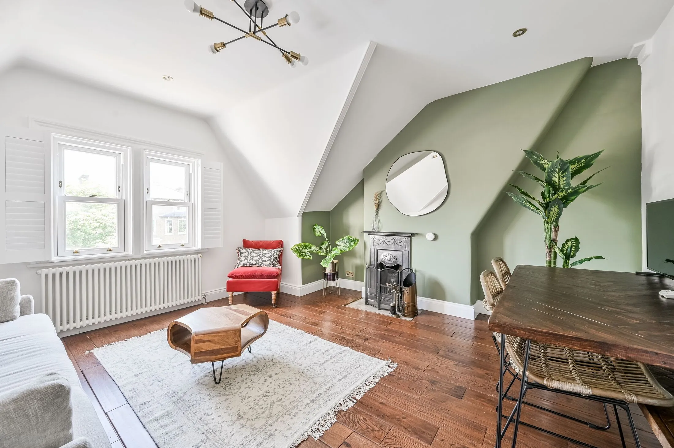 Flat Charlton Road in Greater London
