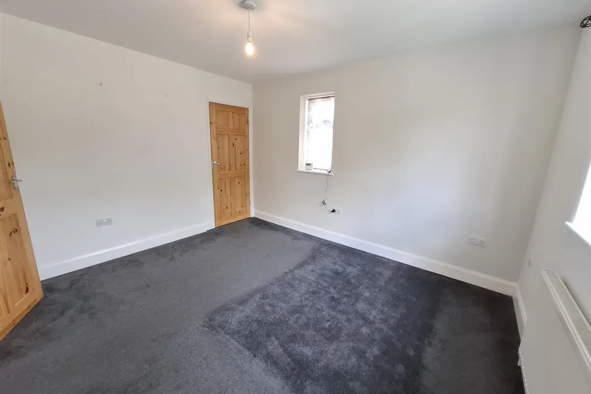 Flat Queensway in Dacorum