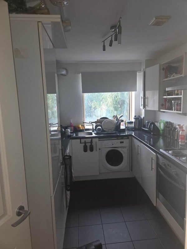 Room Apple Grove in Greater London