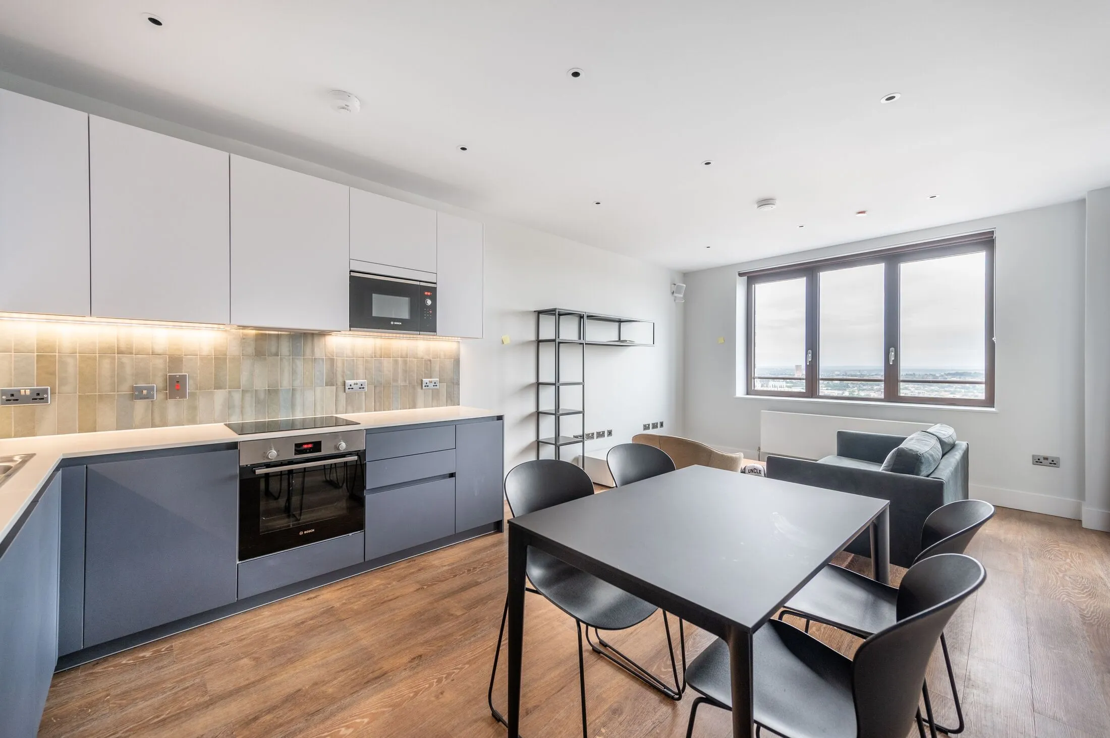 Flat Park Lane in Greater London