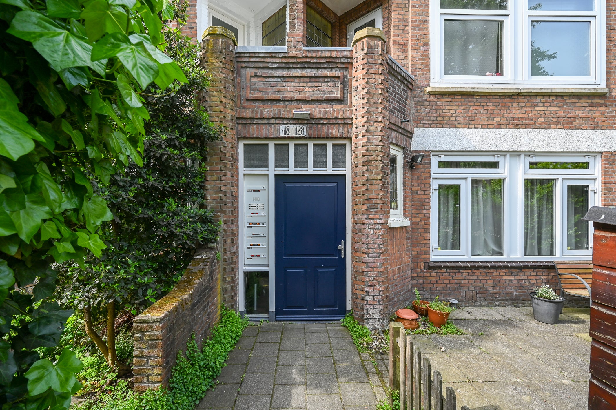 Appartement te koop: Koningin Wilhelminalaan 122, Voorburg