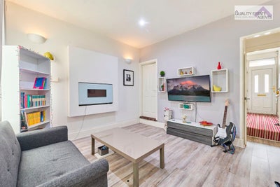 Room Stanfield Road in Stoke-on-Trent
