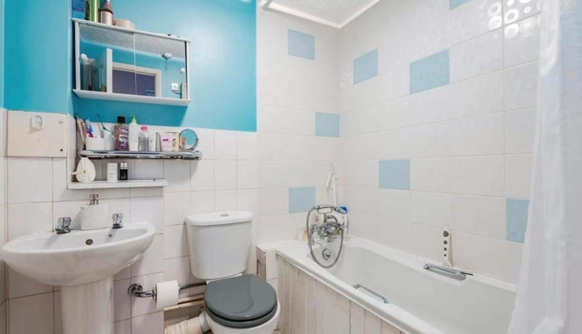 Flat Burnham Close in Greater London