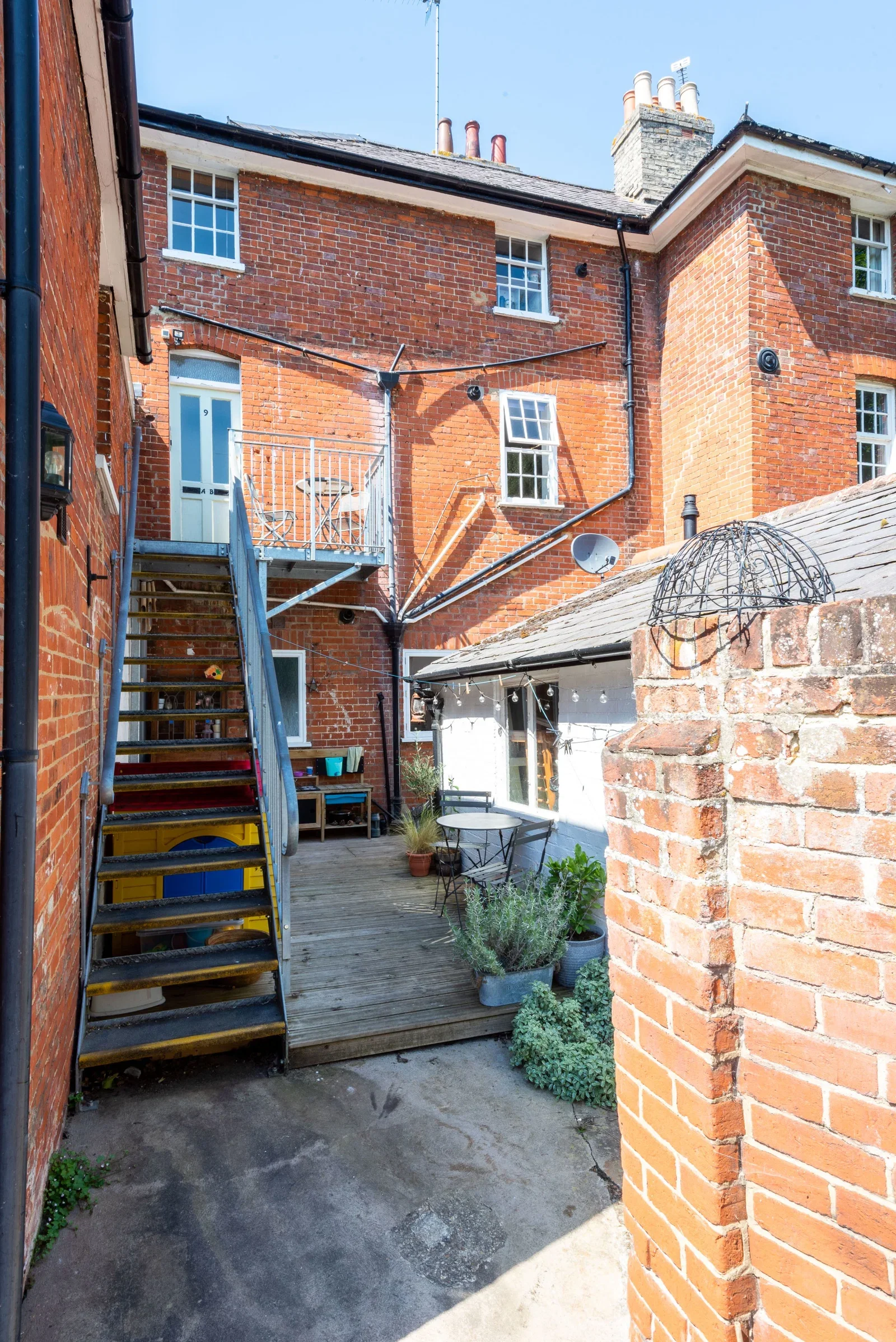 Flat Queen Street in Babergh