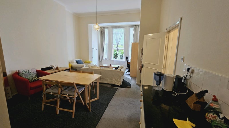 Flat Philbeach Gardens in Greater London