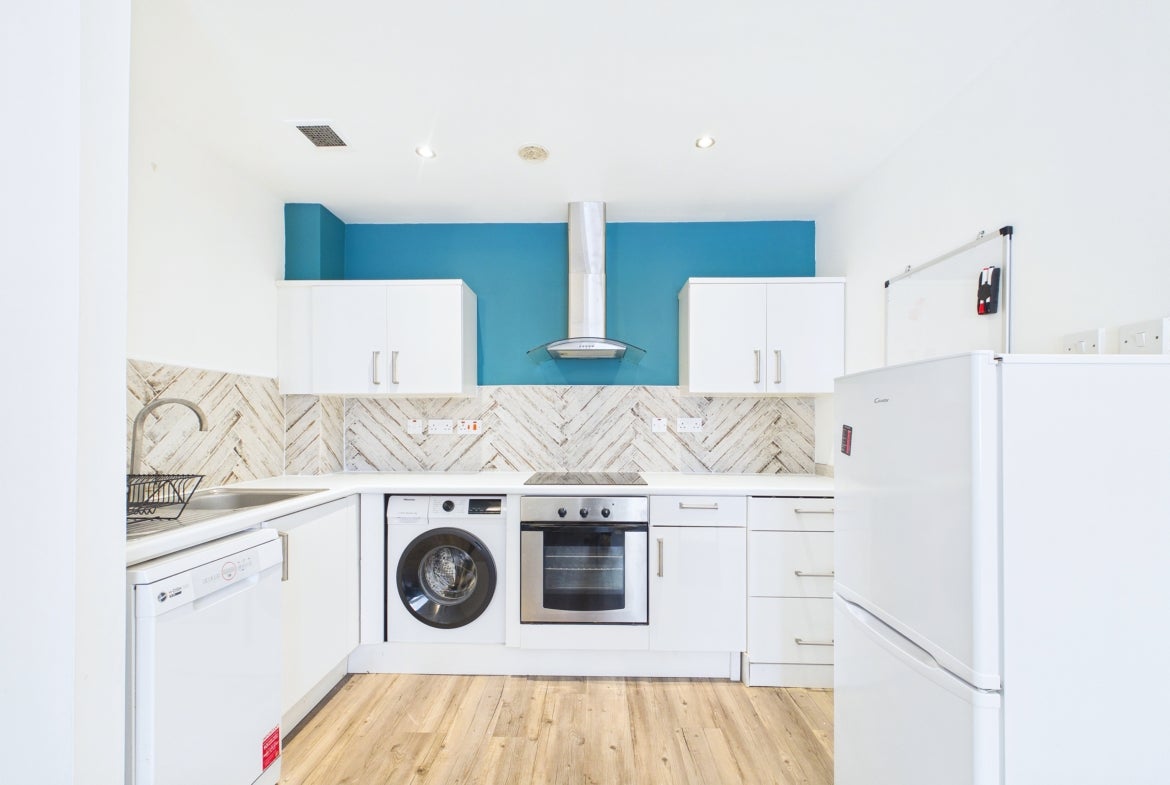Flat West Regent Street in Glasgow