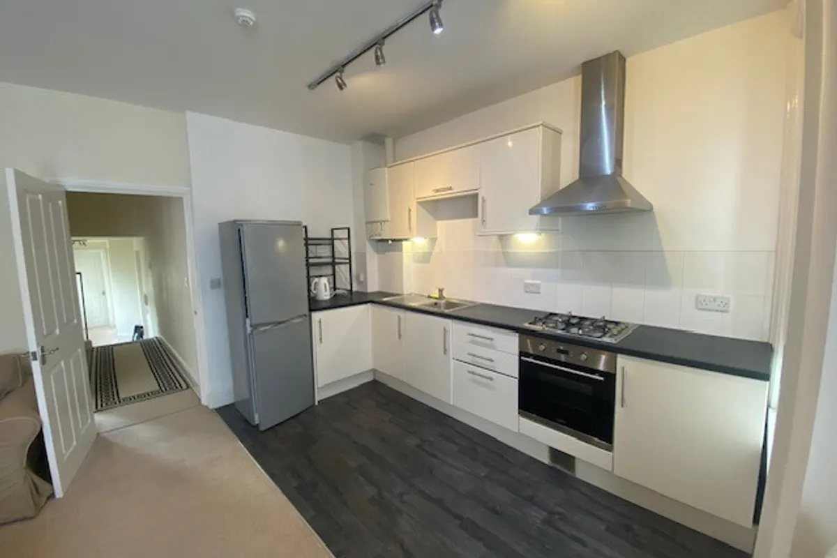 Flat Claude Road in Cardiff