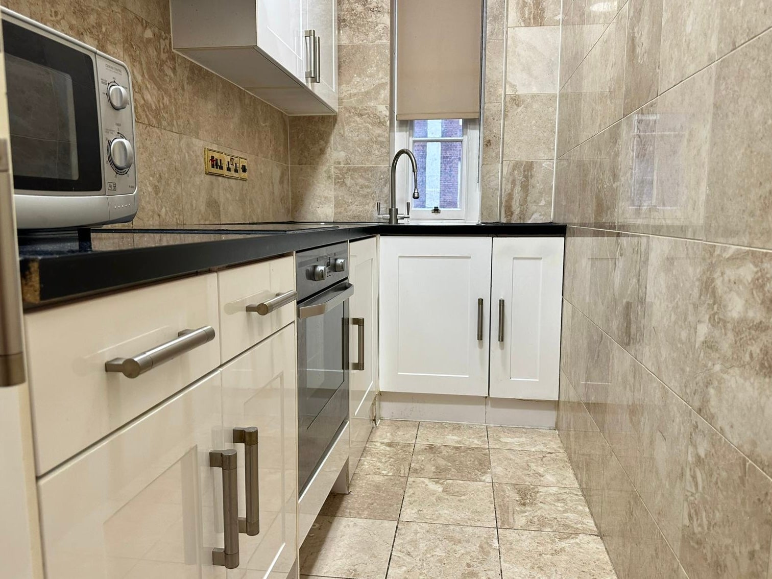 Flat Queensway in City of Westminster