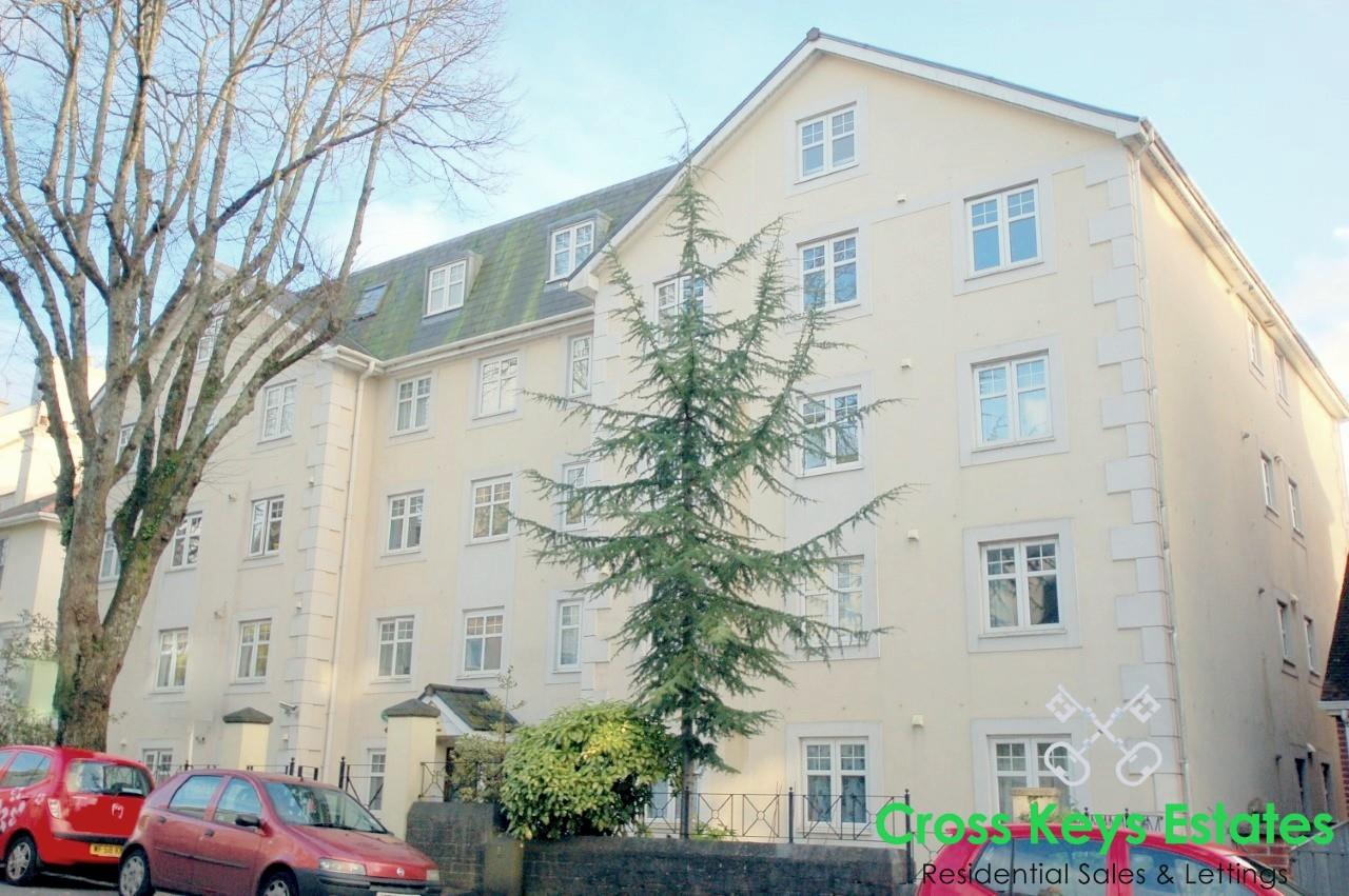 Flat Albert Road in Plymouth