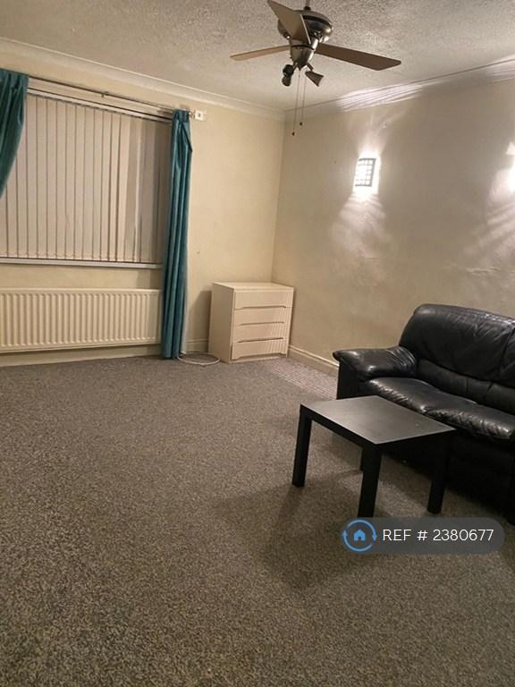 Flat Sunderland Road in South Tyneside
