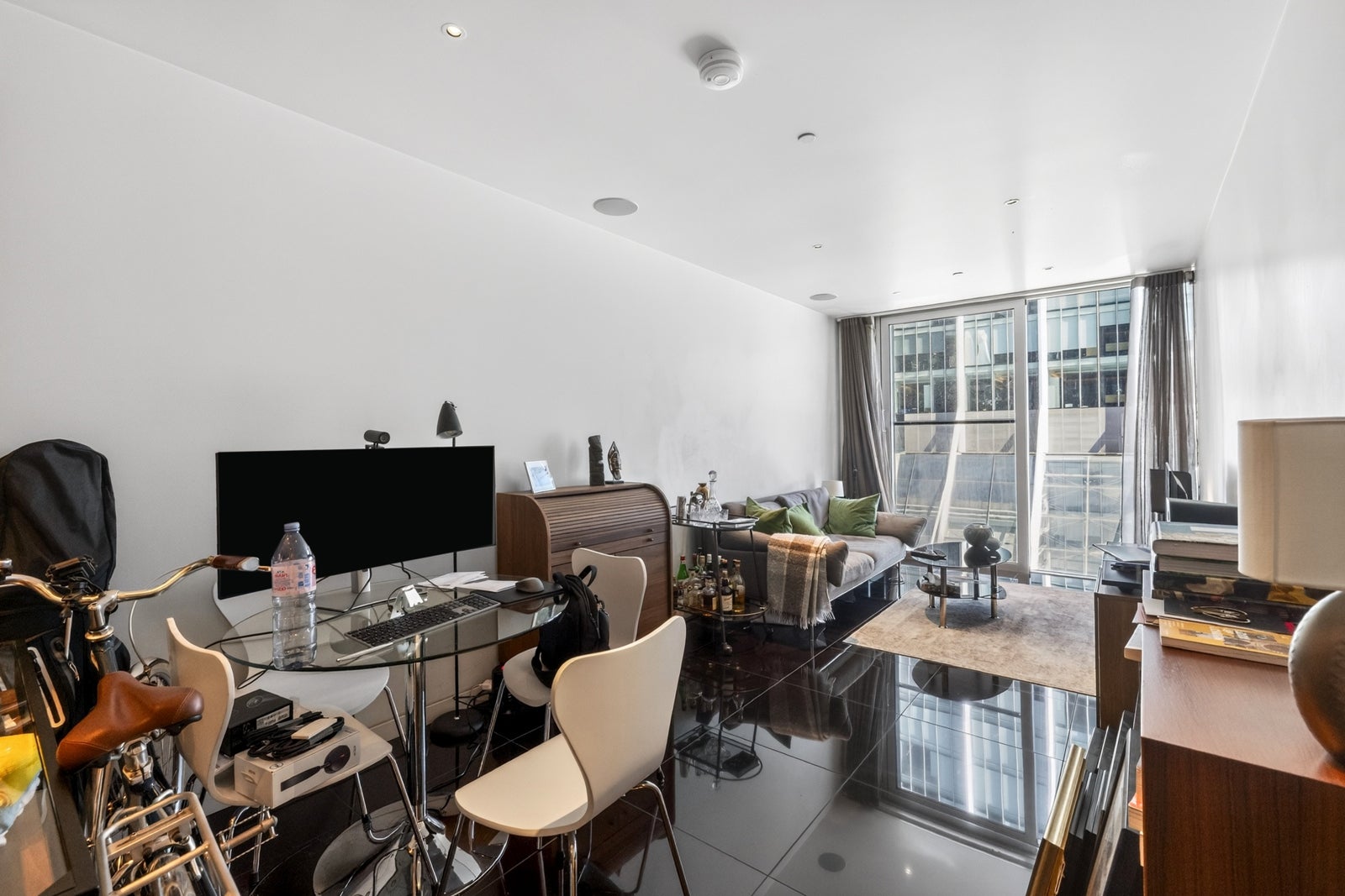 Flat Moor Lane in City of London