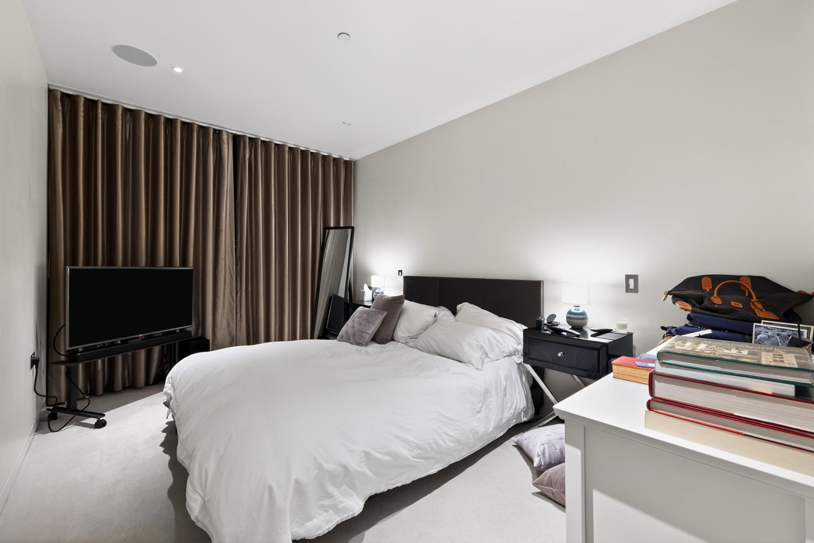Flat Moor Lane in City of London